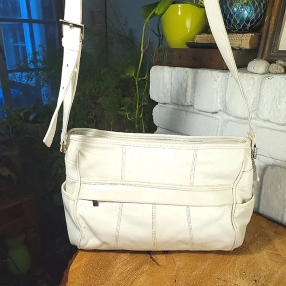 D'Margeaux Vintage Leather Shoulder Bag - Picture 1 of 11